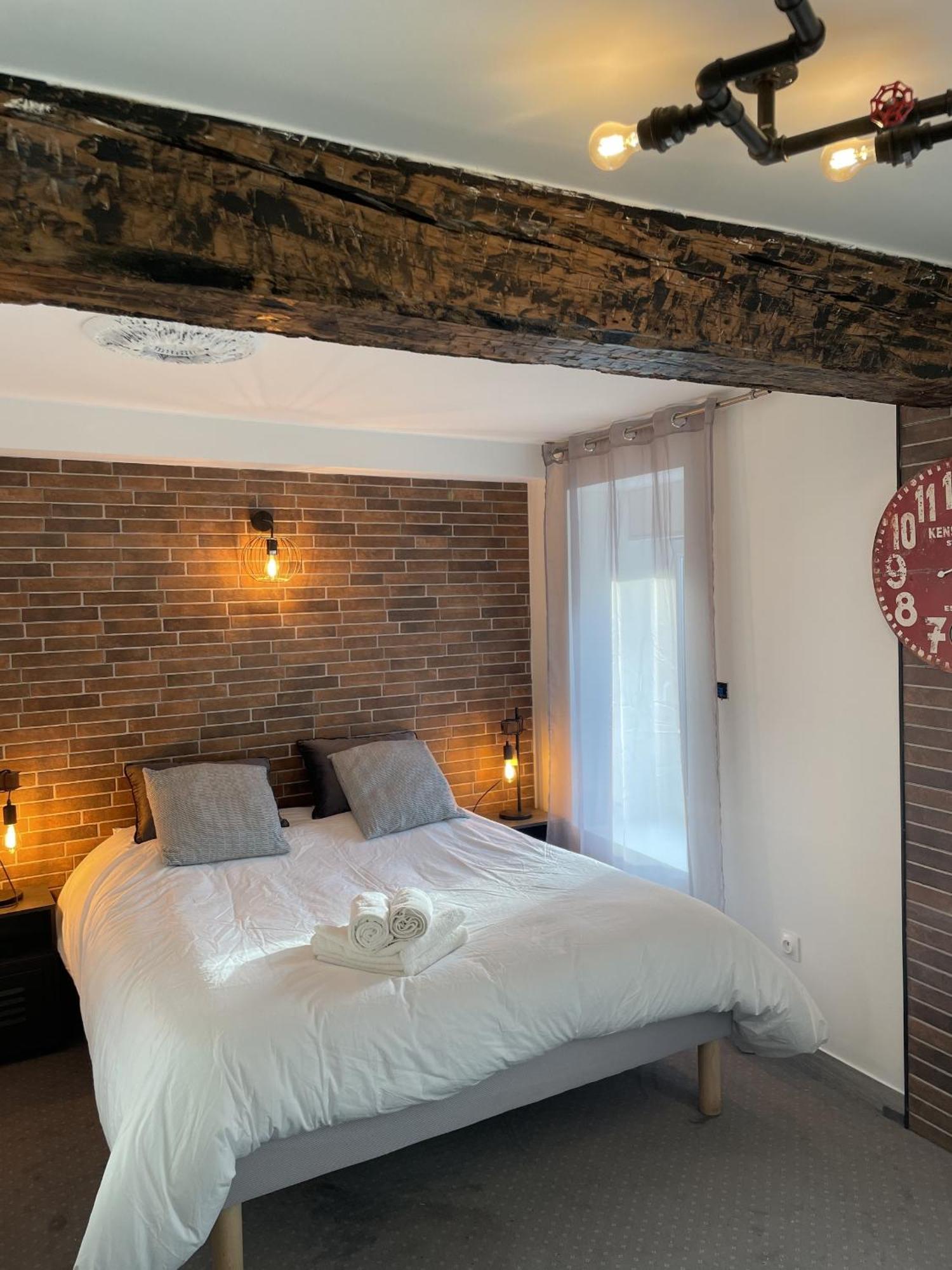 Villa Kiara Hebergements Cusset Δωμάτιο φωτογραφία